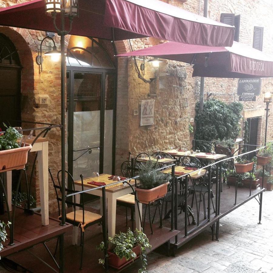 渥尔特拉Residenza Storica Palazzo Ricciarelli别墅 外观 照片