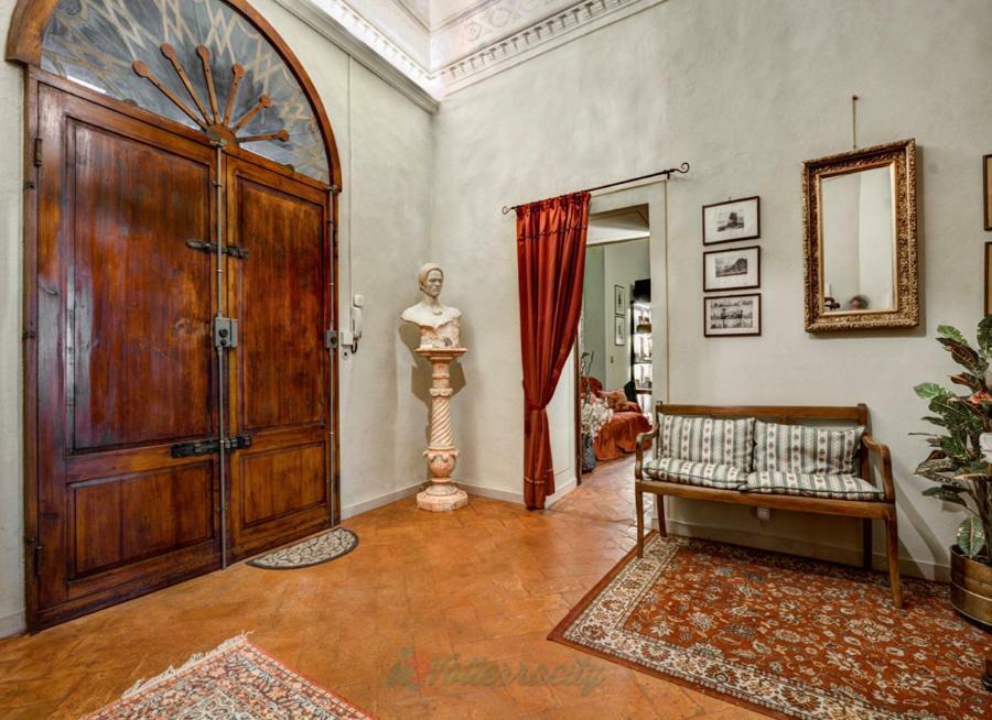 渥尔特拉Residenza Storica Palazzo Ricciarelli别墅 外观 照片