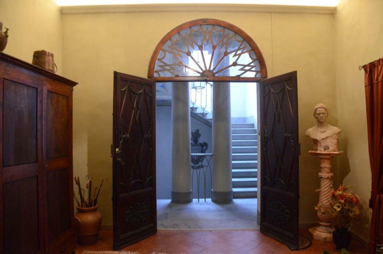 渥尔特拉Residenza Storica Palazzo Ricciarelli别墅 外观 照片