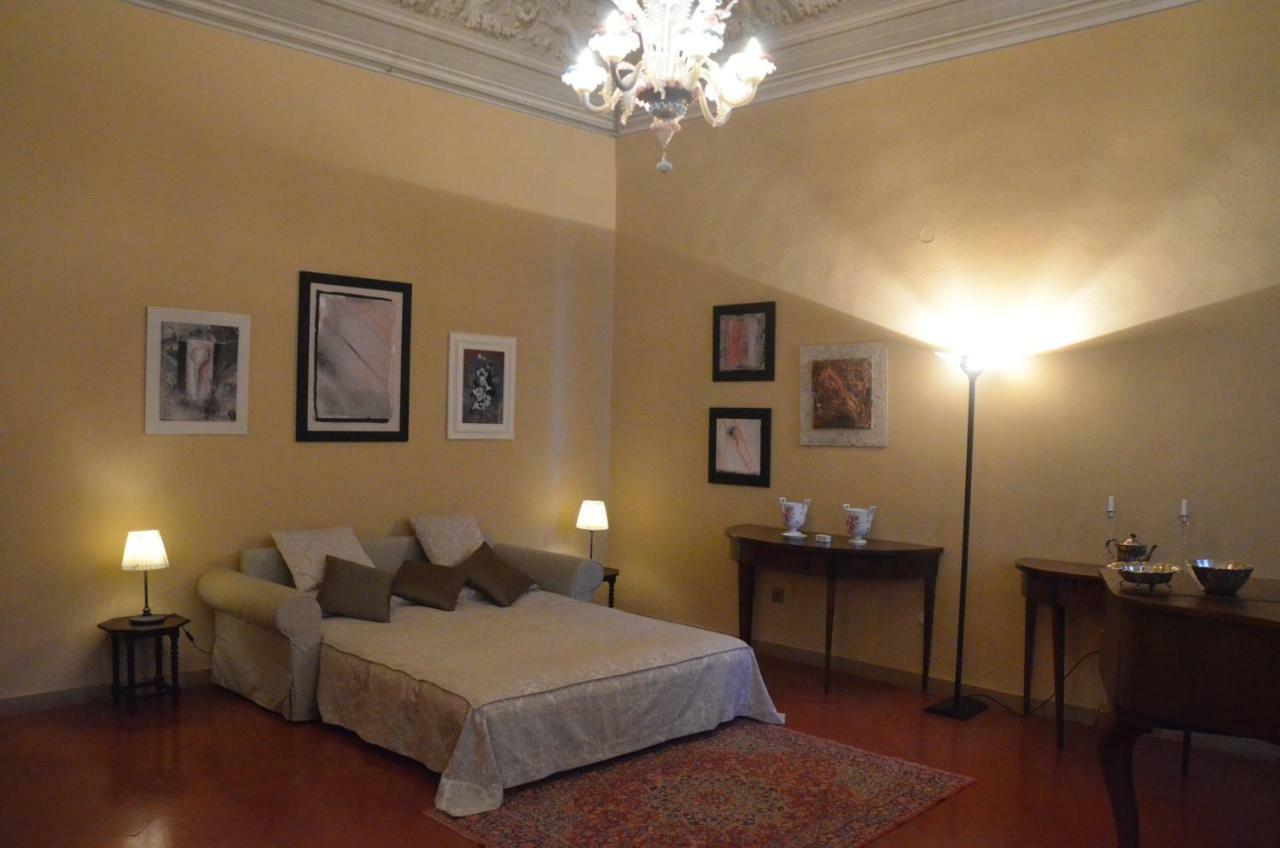 渥尔特拉Residenza Storica Palazzo Ricciarelli别墅 外观 照片