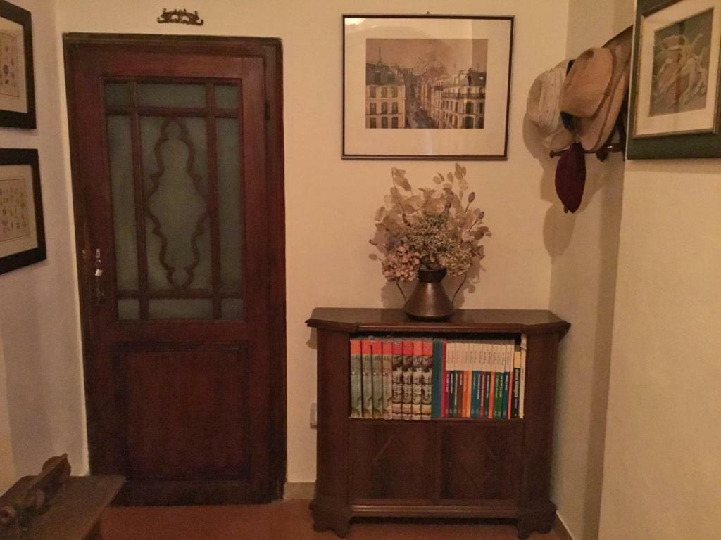 渥尔特拉Residenza Storica Palazzo Ricciarelli别墅 外观 照片